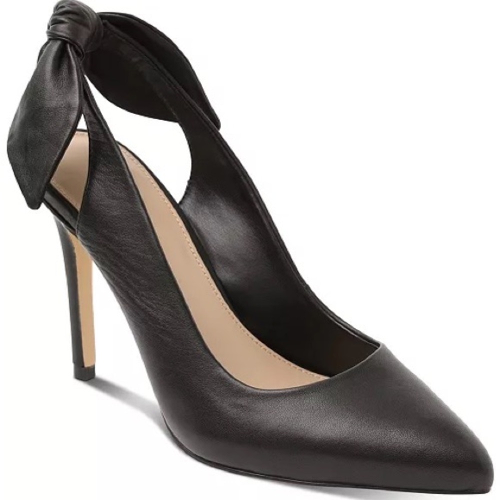 BCBG Generation Henaya Black Pump